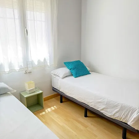 In With Pool And Parking Nerja