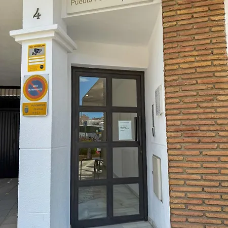 In With Pool And Parking Apartamento *